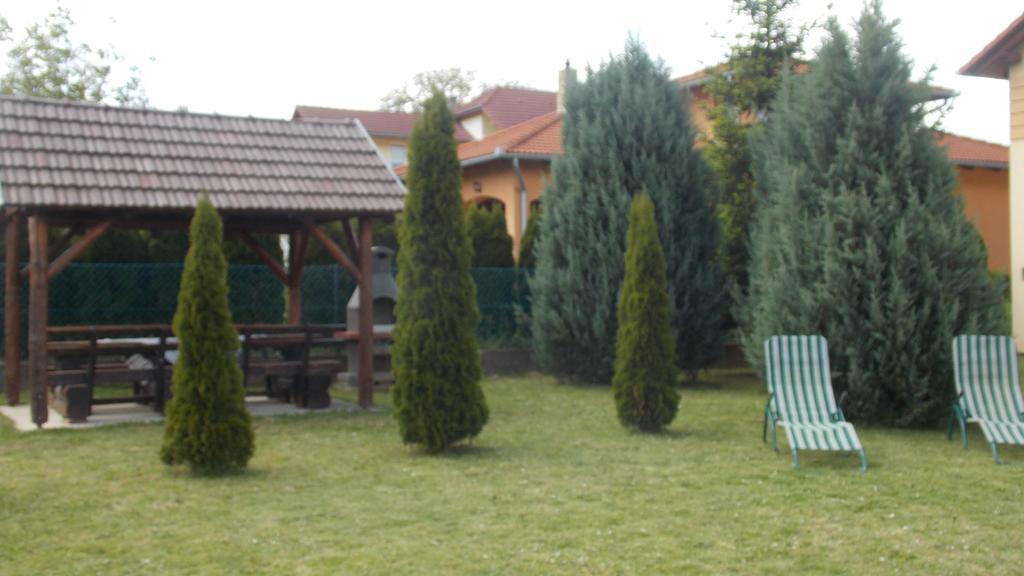 Bodzavirag Apartman Zalakaros Exterior foto