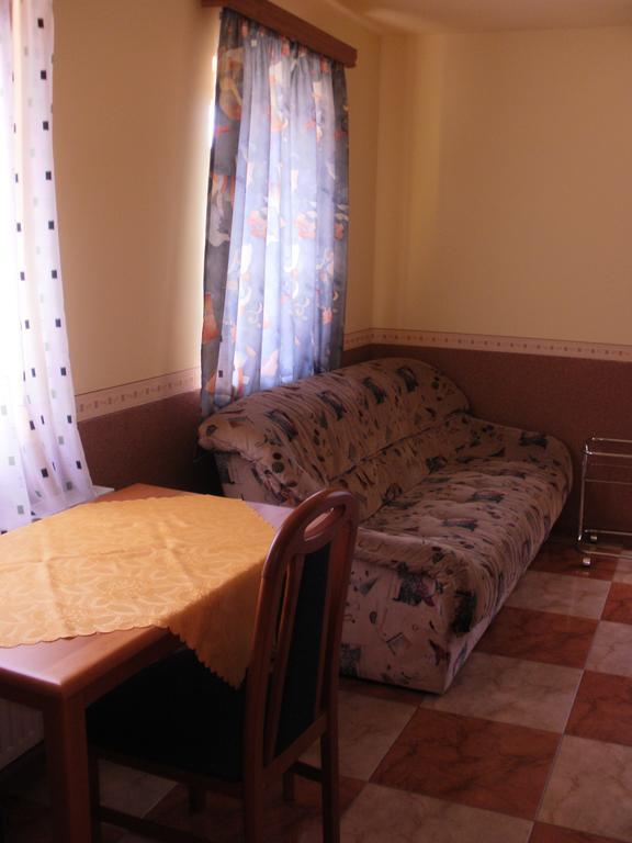 Bodzavirag Apartman Zalakaros Exterior foto